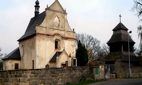 Kostel Nejsvětější Trojice (Obrubce)