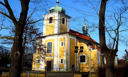 Kostel Povýšení svatého Kříže (Vinoř)