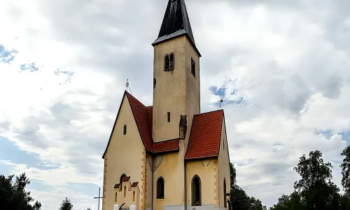 Kostel svatého Jakuba (Chvojen)