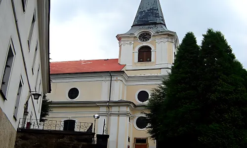 Kostel svatého Jiří (Starý Jiříkov)