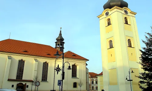 Kostel svatého Mikuláše se zvonicí