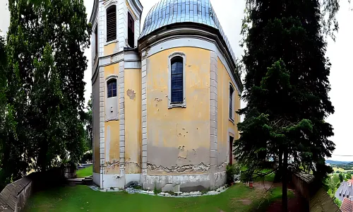 Kostel svatého Petra a Pavla (Slapy)