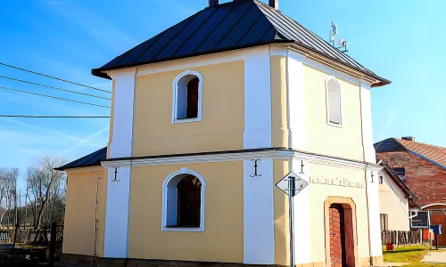 kaple Navštívení Panny Marie (Podlužany)