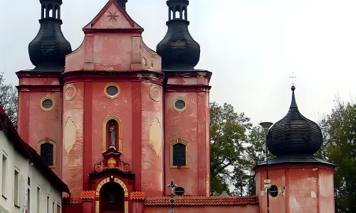 kostel Narození Panny Marie (Strašín)