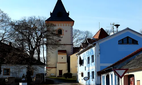 kostel svatého Jana Křtitele (Lomnice nad Lužnicí)