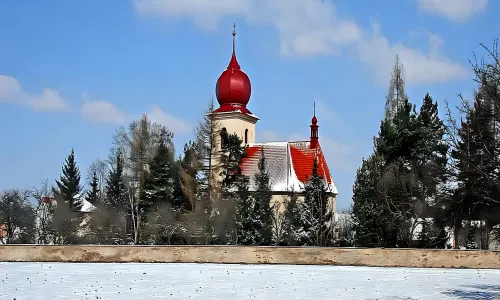 kostel svatého Matouše (Lipoltice)
