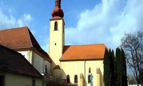 kostel svatého Petra a Pavla (Dalešice)
