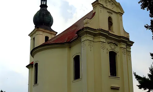 kostel svatého Petra a Pavla v Doksanech