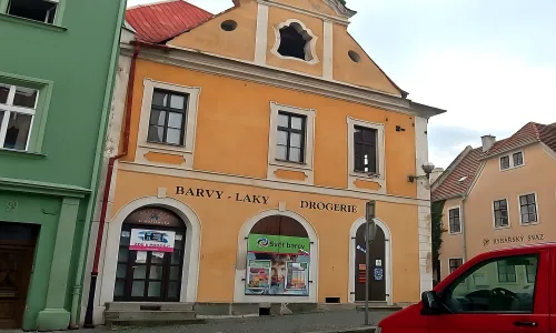 Dům čp. 100 (Kadaň)
