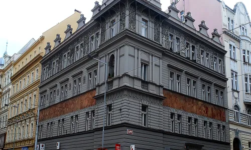 Dům čp. 693 Dukelských hrdinů