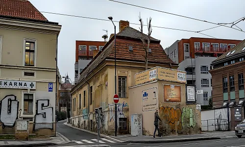 Frühweinovský dům