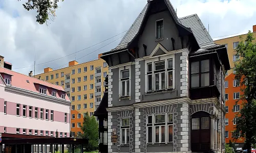 Kotrčova vila