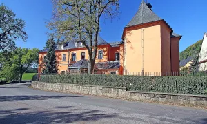 Areál zámku v Žampachu