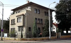 B. Němcové 52