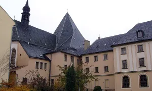 Dominikánský klášter – bývalý františkánský