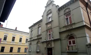 Dvojdům Popská 8, Almužnická 2