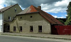 Dvojdům čp. 242