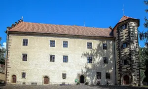 Horní zámek v Benešově nad Ploučnicí