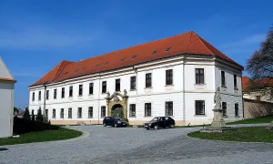 Zámek Nezamyslice