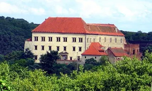 zámek Dolní Kounice