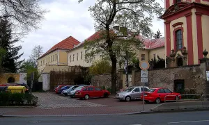 zámek Uhříněves