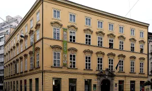 Schrattenbachův palác