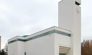 Kostel Krista Spasitele a komunitní centrum Praha-Barrandov