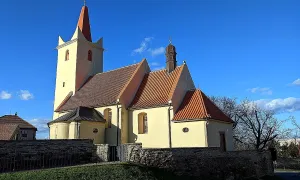 Kostel Narození Panny Marie (Červené Pečky)