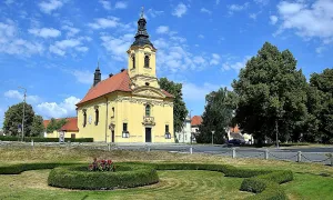 Kostel Nejsvětější Trojice (Dobříš)