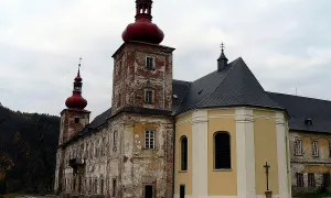 Kostel svatého Cyrila a Metoděje (Loučná nad Desnou)