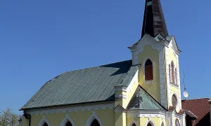 Kostel svatého Ducha (Břidličná)