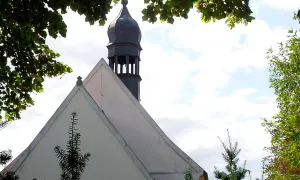 Kostel svatého Petra a Pavla (Chvatěruby)