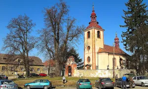 Kostel svatého Stanislava (Mořina)