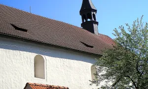 Kostel svatých Petra a Pavla (Planá)