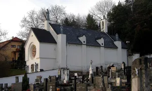 Pohřební kaple Povýšení sv. Kříže v Lysicích