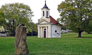 Pohřební kaple Valdštejnů