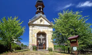 kaple Tří otců v Mikulášovicích