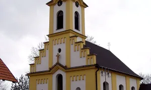 kostel svaté Rodiny (Nahořany)