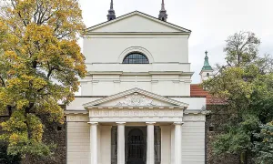 Hrobka Lichtenštejnů ve Vranově