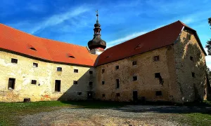 Kadov