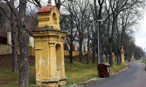 Křížová cesta na Zahražanech