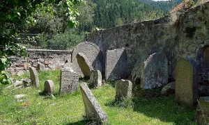 starý židovský hřbitov v Rožmberku nad Vltavou