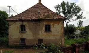 Fara (Hodušín)