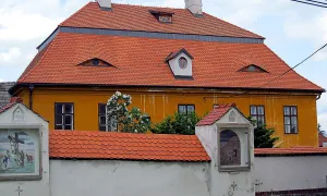 Fara (Slavonín)