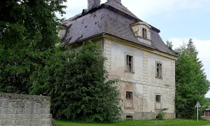 Fara (Šonov)