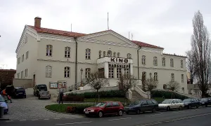 Nadsklepí