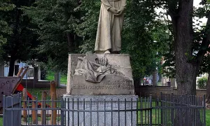 Pomník padlým (Šlapanice)