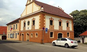 Radnice (Velešín)