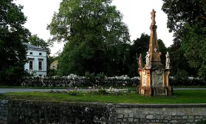 Sloup se sousoším Panny Marie (Jindřichov)