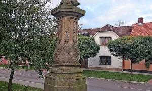 Socha svatého Jana Nepomuckého (Nechanice)
